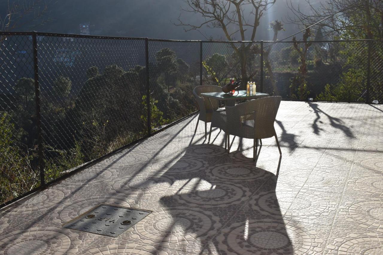 Idyllic Private Cottage W/King Bed + Mountain View Kasauli Exterior foto