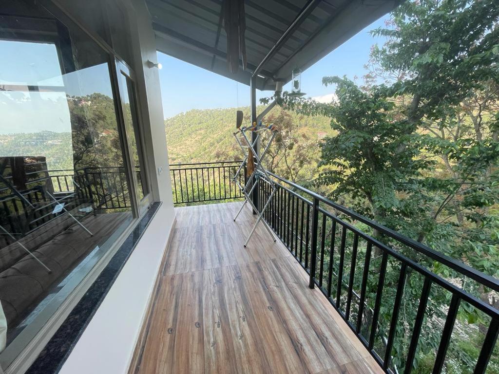 Idyllic Private Cottage W/King Bed + Mountain View Kasauli Exterior foto