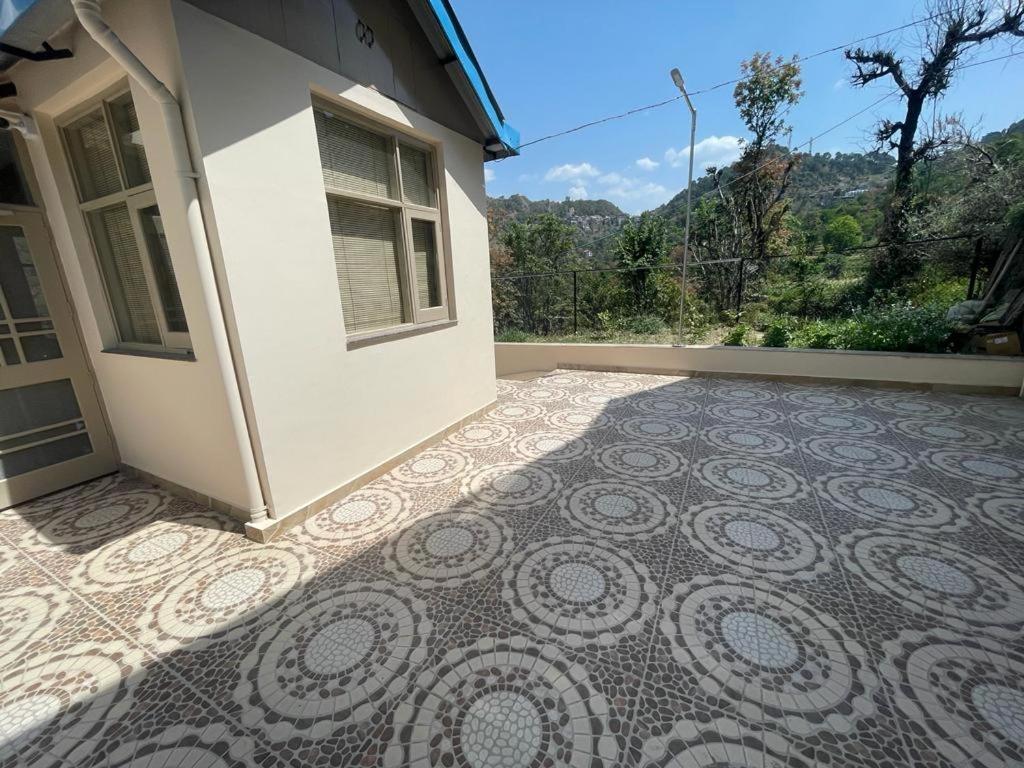 Idyllic Private Cottage W/King Bed + Mountain View Kasauli Exterior foto